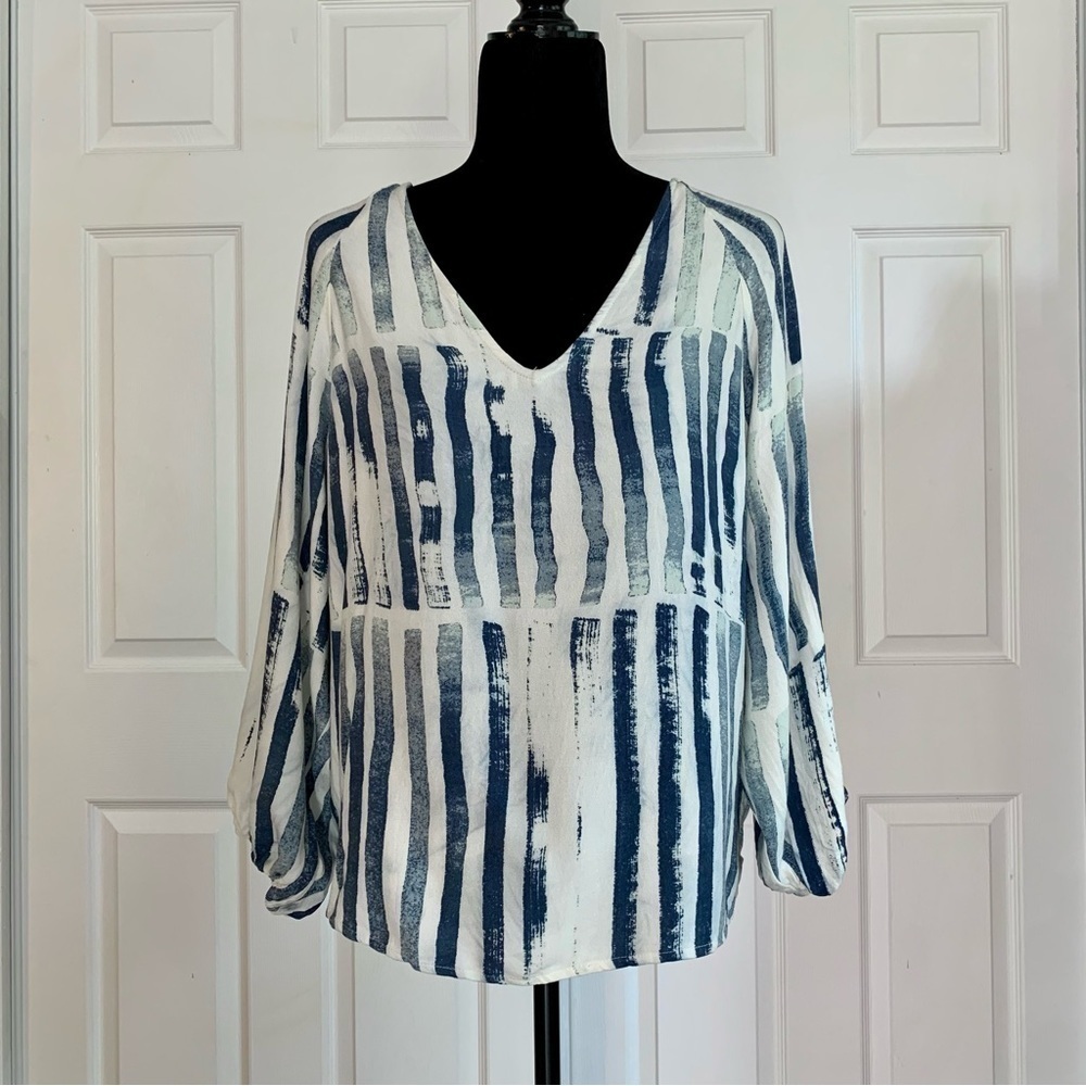 Love Stitch Ivory and Navy Boho Open Back Slouch Top